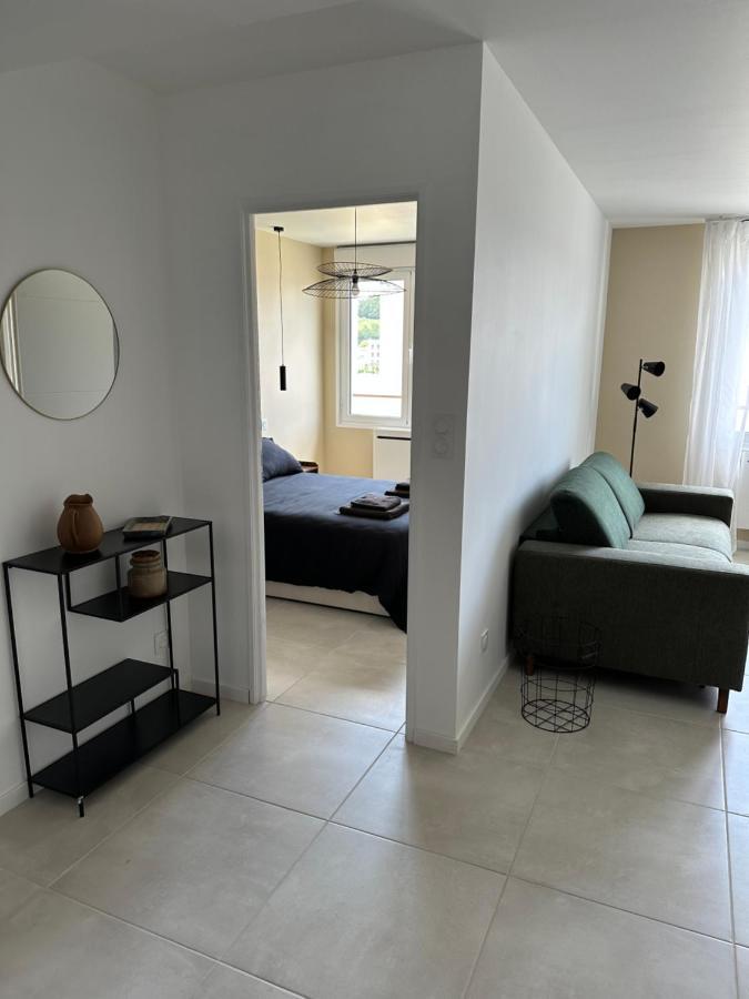 Appartement Neuf Contemporain Lourdes Exterior foto