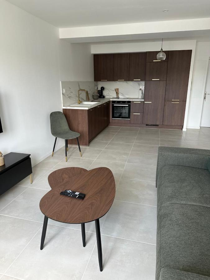 Appartement Neuf Contemporain Lourdes Exterior foto