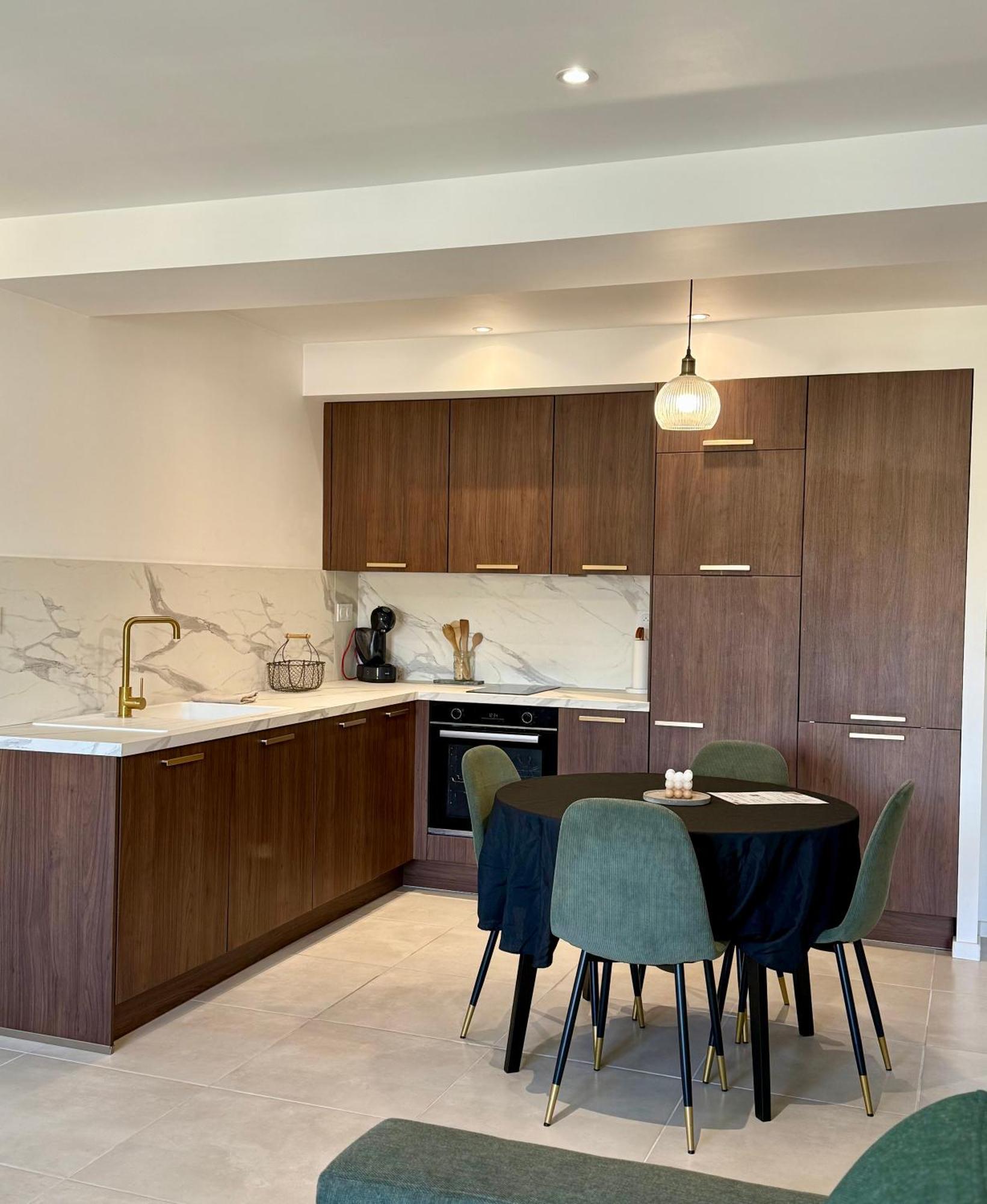Appartement Neuf Contemporain Lourdes Exterior foto